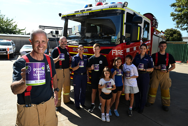 Werribee Captain Michael Wells,  Lieutenant Rohan Rizzoli, Dominique May, Em Goegan and Cameron Ward with Werribee members' children.